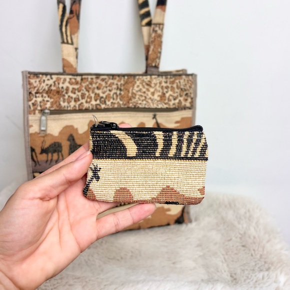 🦒Vintage Jade African safari inspired animal print tapestry tote bag - Picture 12 of 12